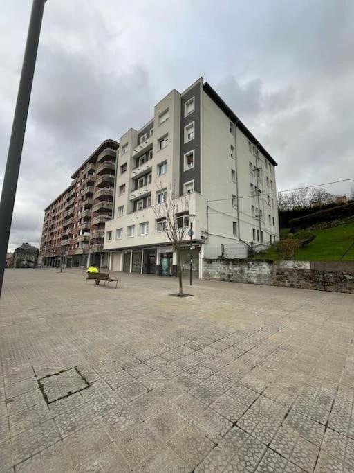 Apartamento Bilbao-Basurto-San Mames Bagian luar foto